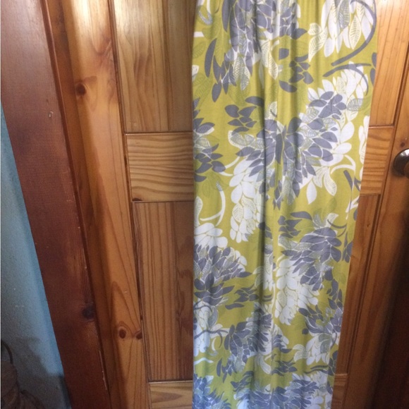 New York & Company Maxi Dress - Picture 5 of 11